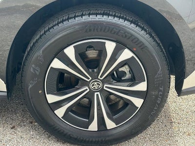 2024 Toyota bZ4X XLE