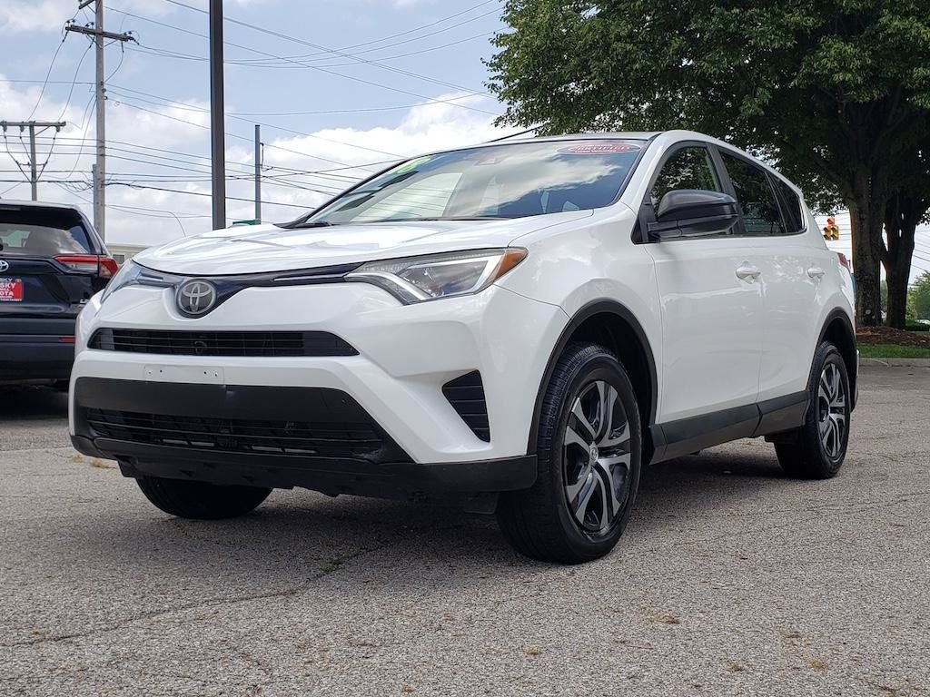 2018 Toyota RAV4 LE