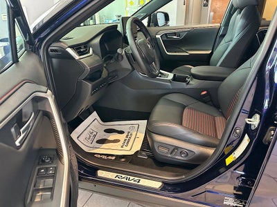 2025 Toyota RAV4 Plug-In Hybrid XSE