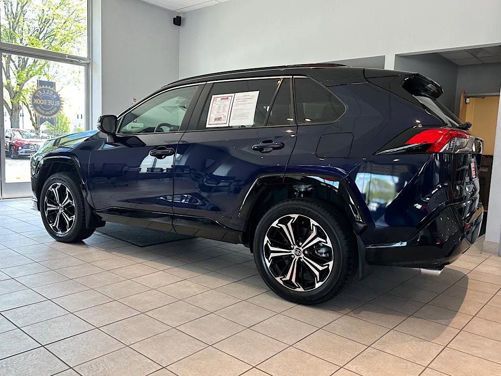 2025 Toyota RAV4 Plug-In Hybrid XSE