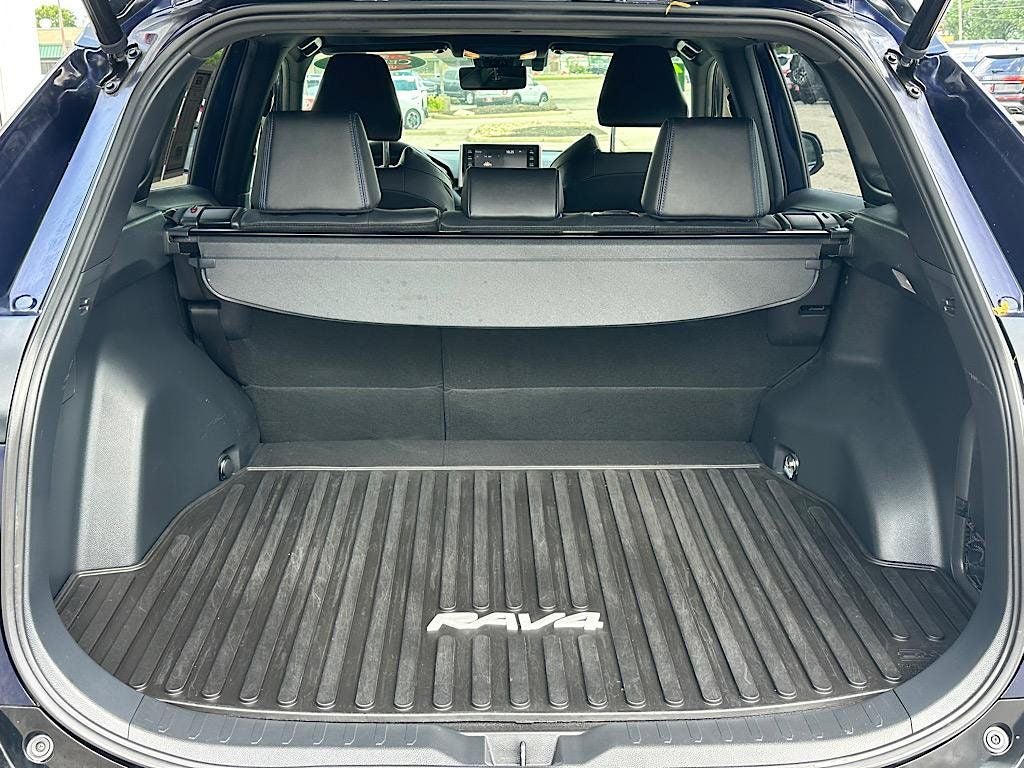 2019 Toyota RAV4 Hybrid XSE