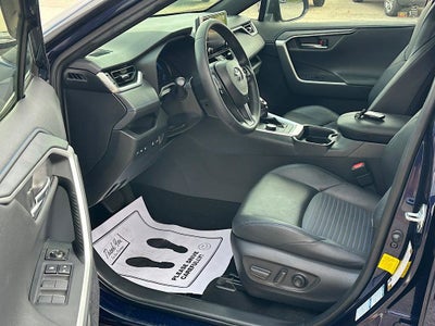 2019 Toyota RAV4 Hybrid XSE