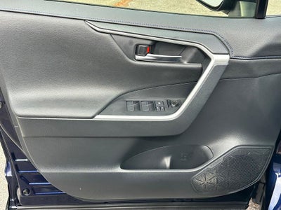 2019 Toyota RAV4 Hybrid XSE