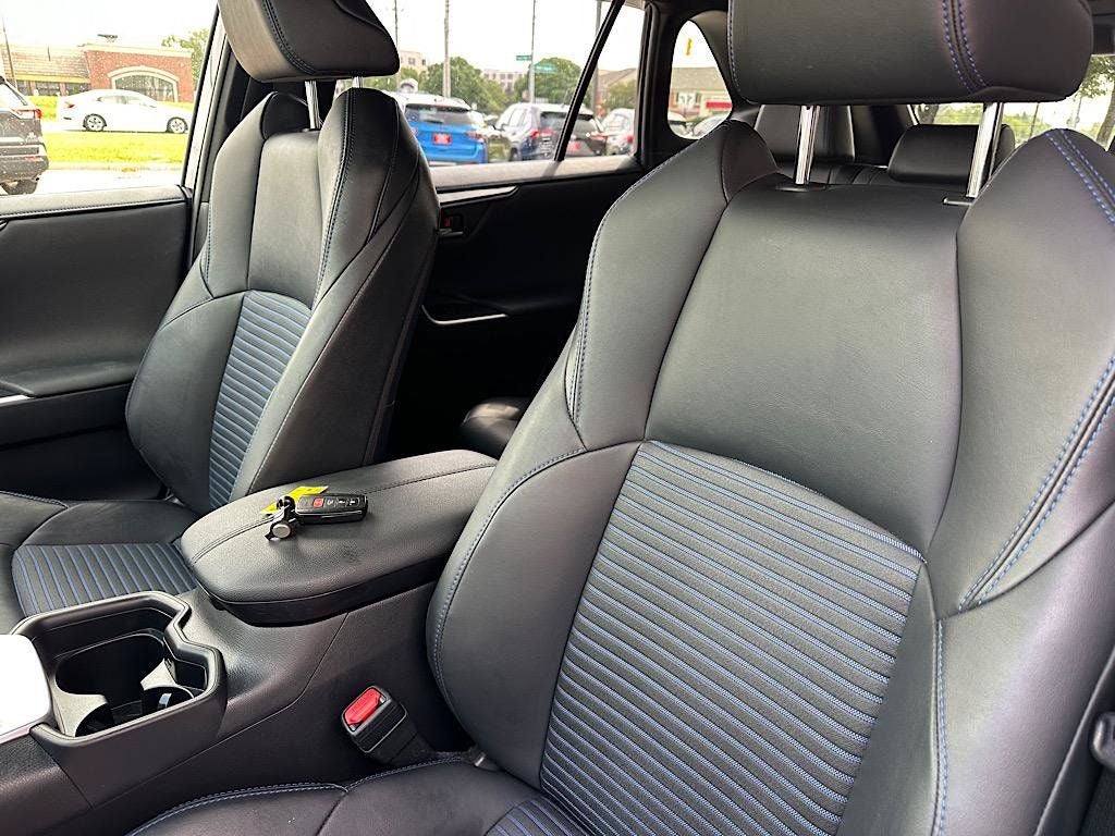 2019 Toyota RAV4 Hybrid XSE