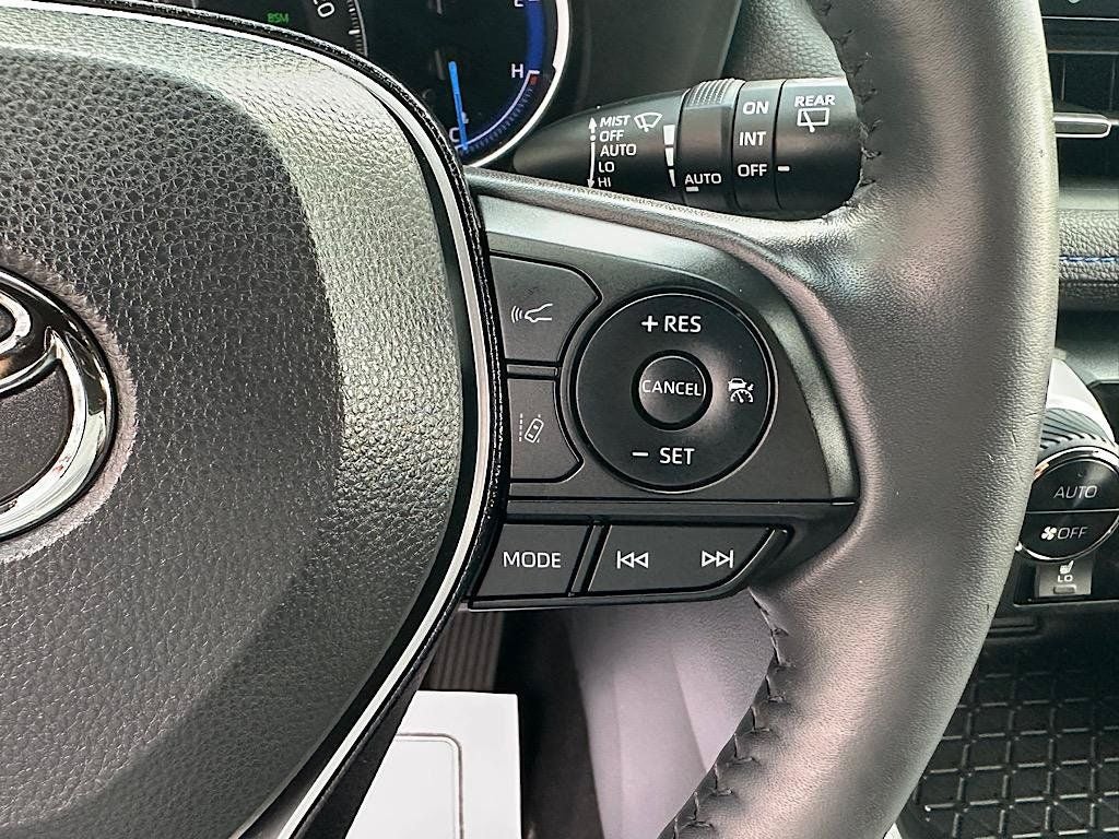 2019 Toyota RAV4 Hybrid XSE