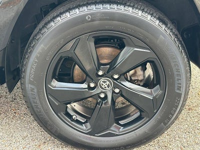 2019 Toyota RAV4 Hybrid XSE