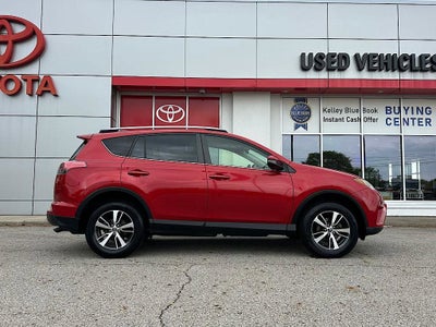 2017 Toyota RAV4 XLE