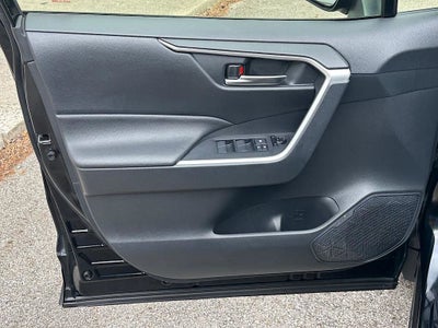 2019 Toyota RAV4 Hybrid XLE