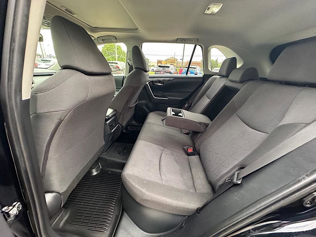 2019 Toyota RAV4 Hybrid XLE