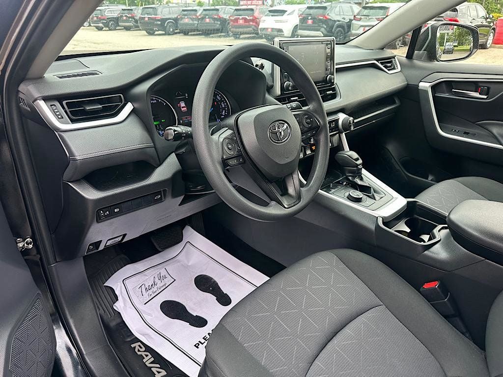 2019 Toyota RAV4 Hybrid XLE