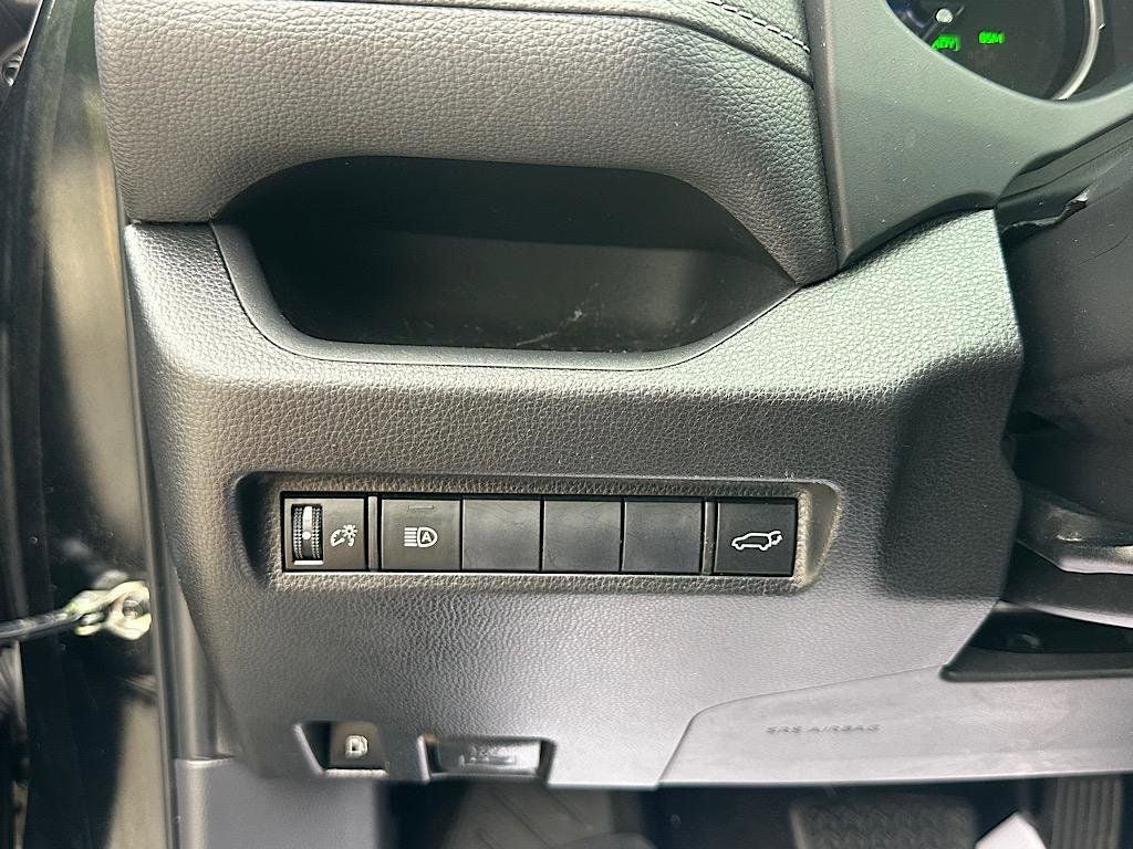 2019 Toyota RAV4 Hybrid XLE