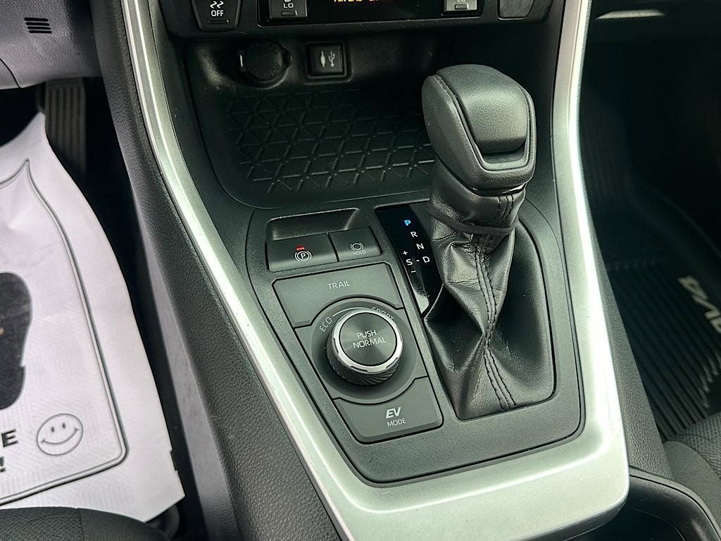 2019 Toyota RAV4 Hybrid XLE