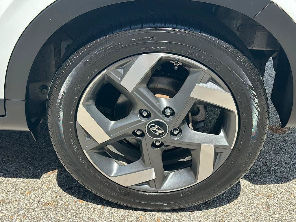 2024 Hyundai Venue SEL