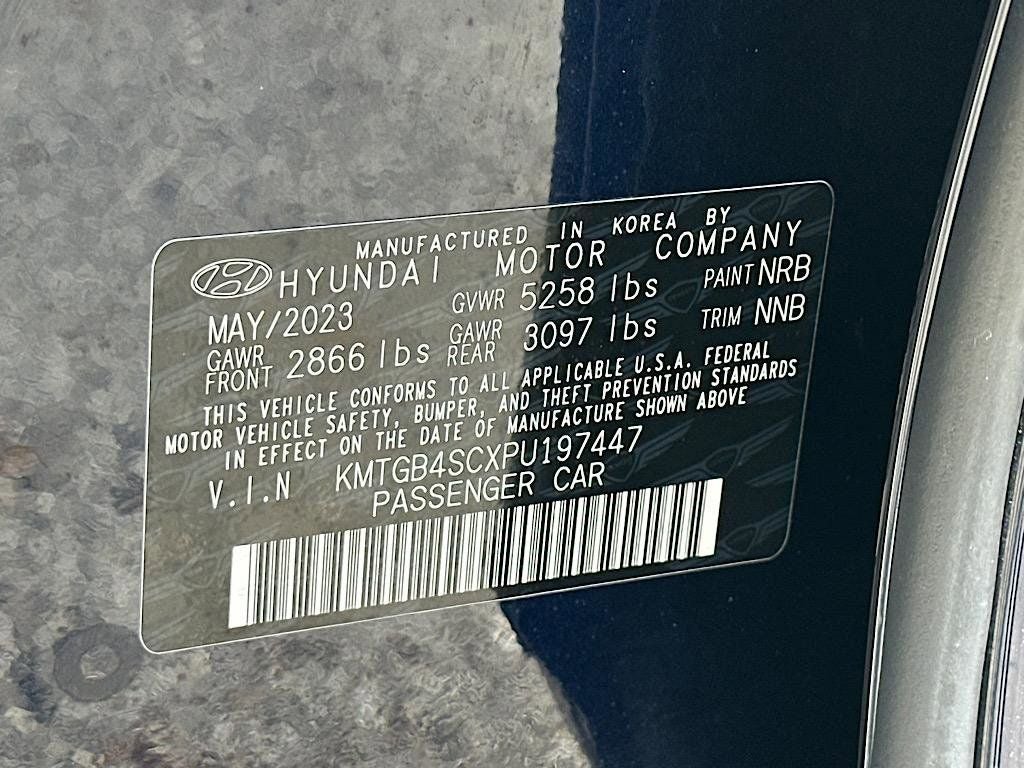 2023 Genesis G80 2.5T