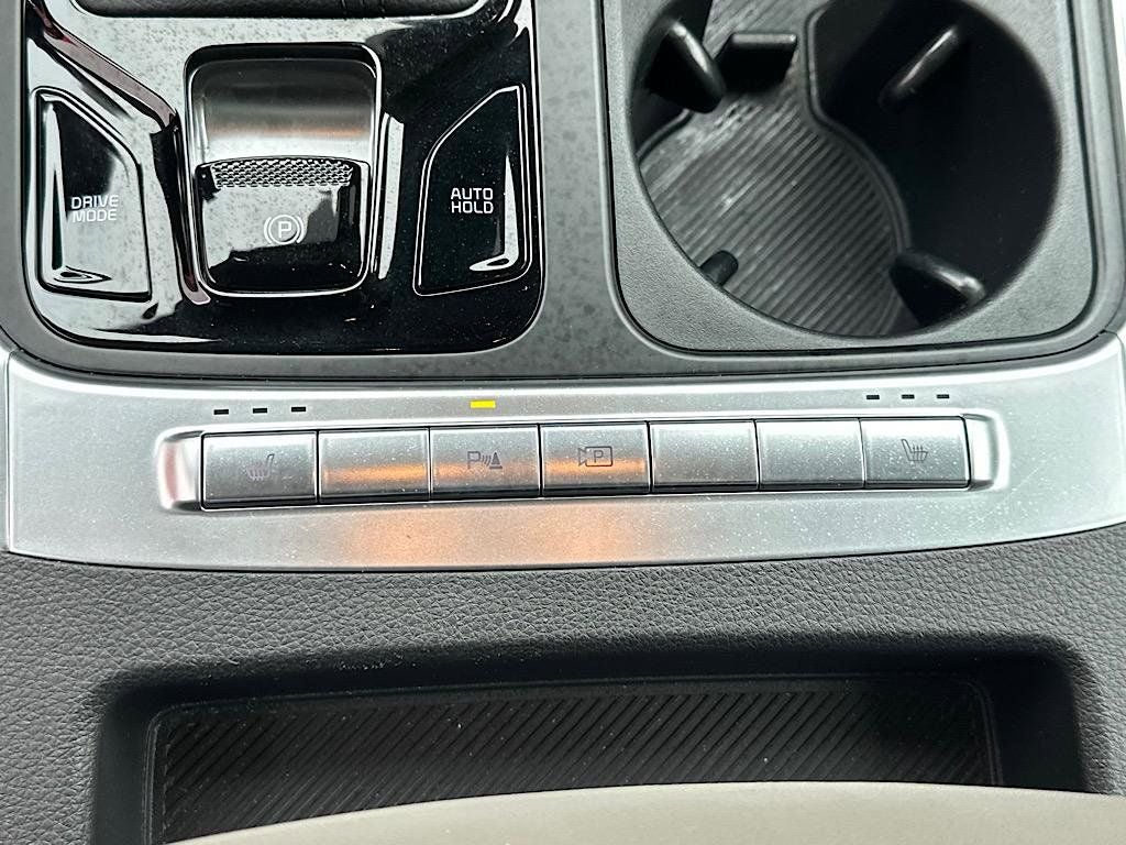 2025 Kia Carnival EX