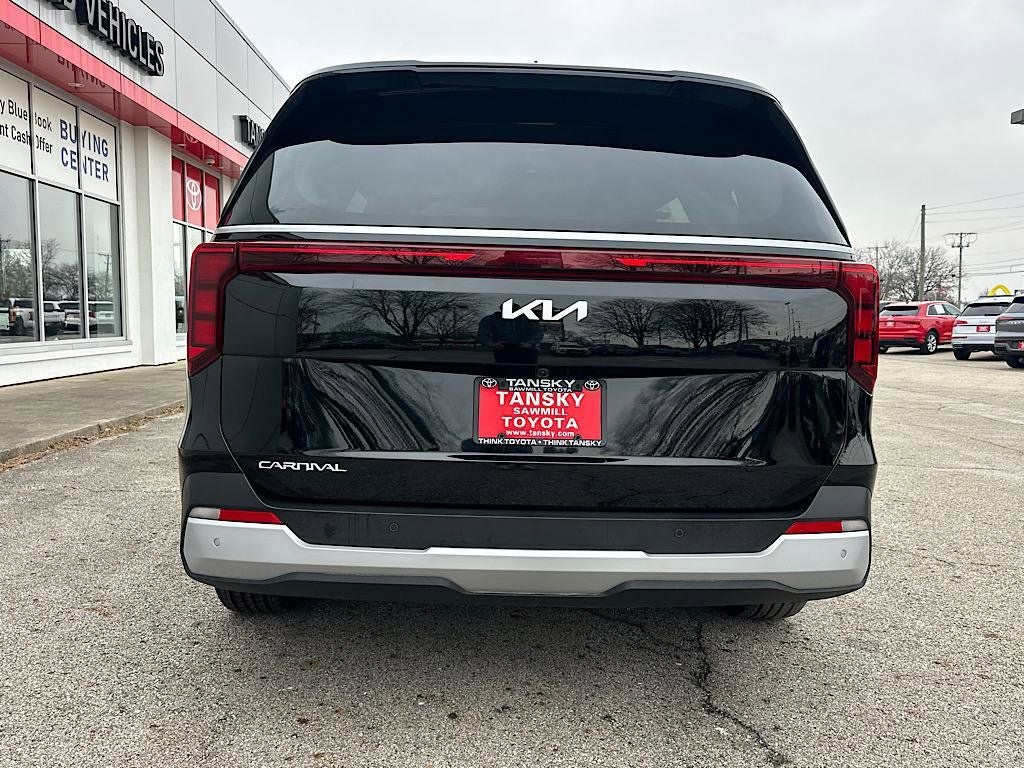 2025 Kia Carnival EX