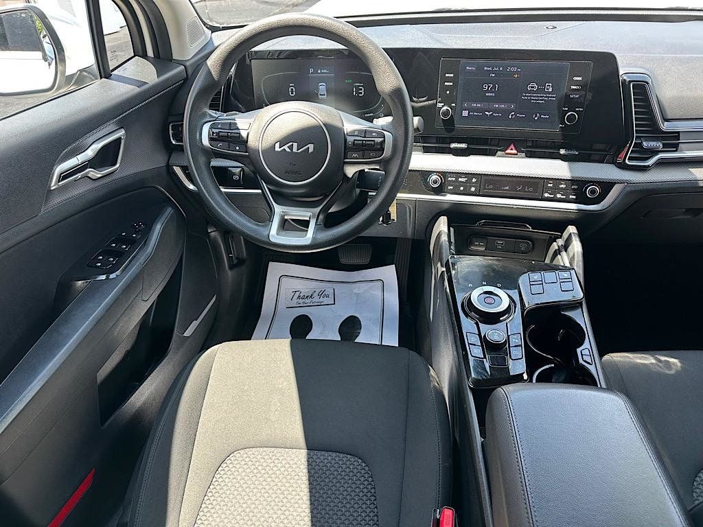 2023 Kia Sportage Hybrid LX
