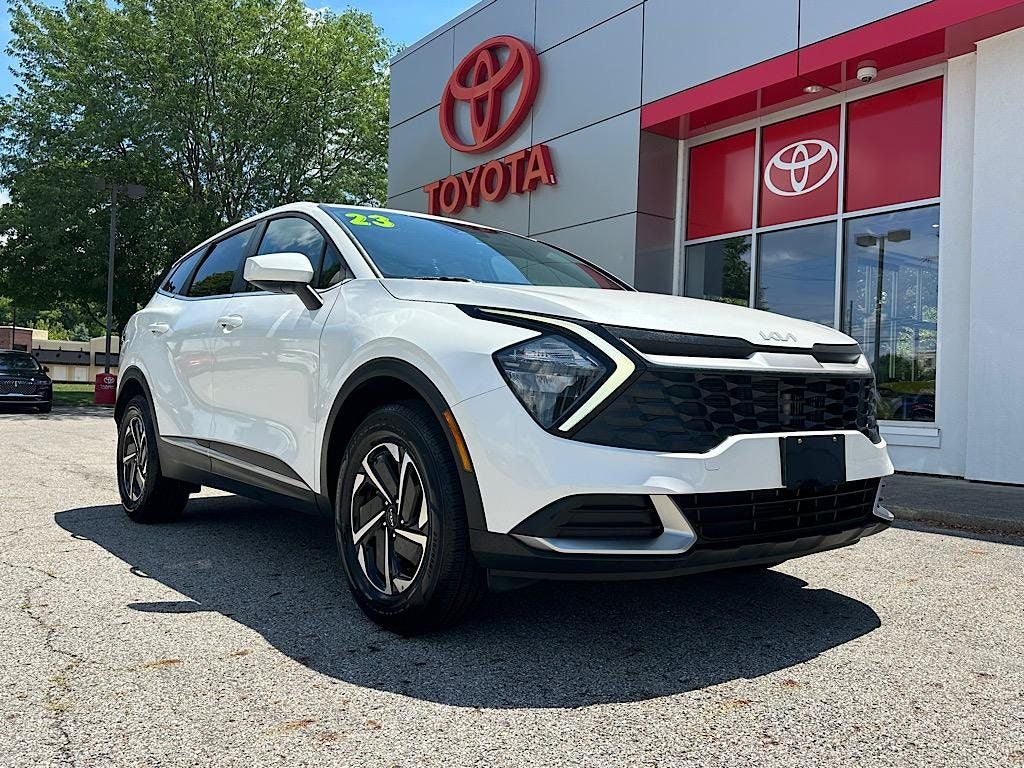 2023 Kia Sportage Hybrid LX