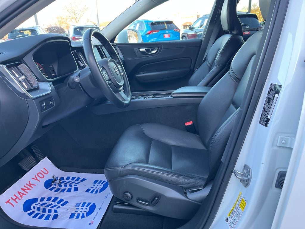 2019 Volvo XC60 T5 Momentum