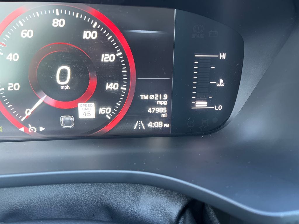 2019 Volvo XC60 T5 Momentum