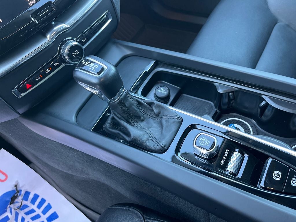 2019 Volvo XC60 T5 Momentum