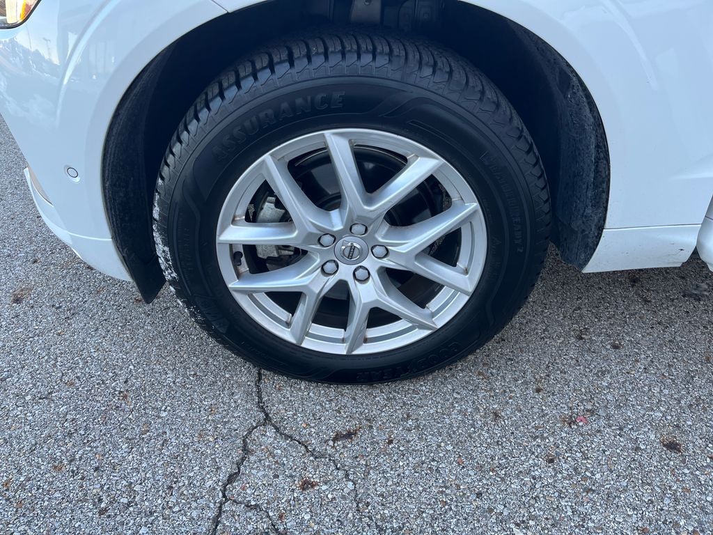 2019 Volvo XC60 T5 Momentum
