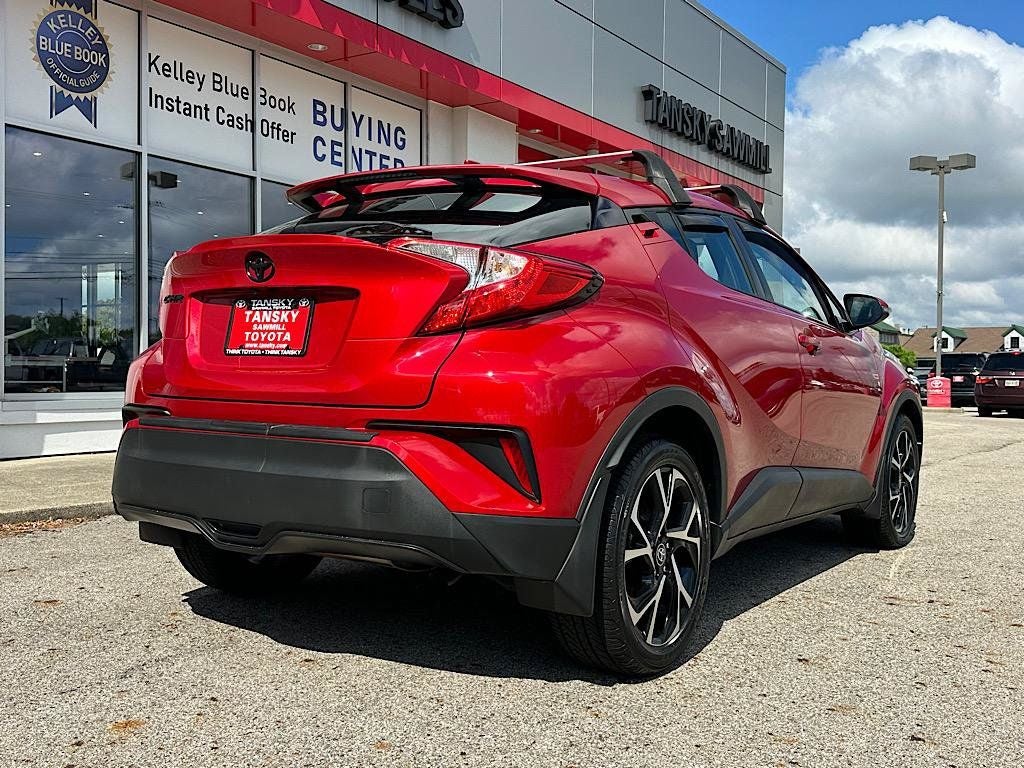 2022 Toyota C-HR XLE