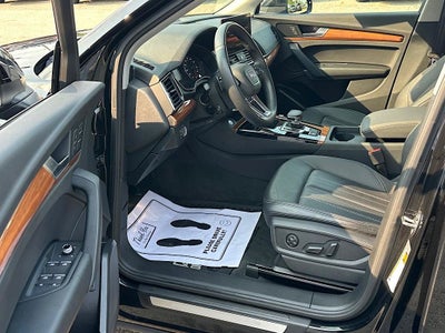 2023 Audi Q5 40 Premium quattro