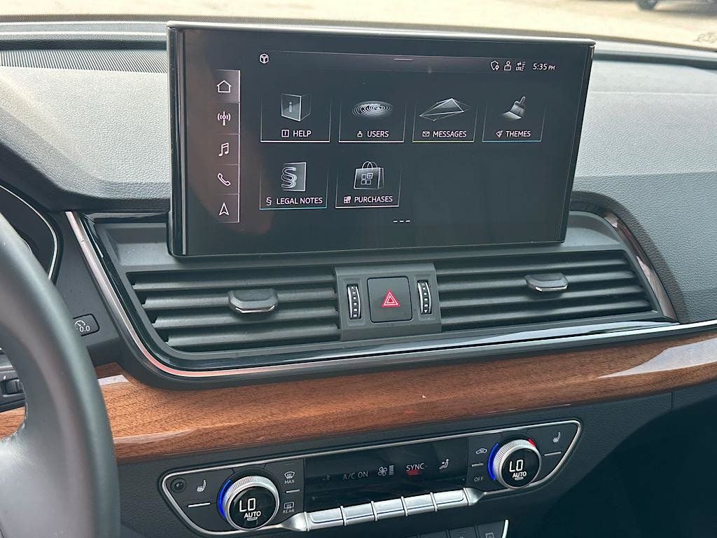 2023 Audi Q5 40 Premium quattro