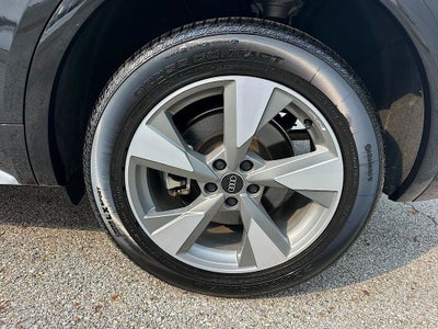 2023 Audi Q5 40 Premium quattro