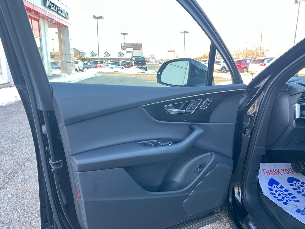 2023 Audi Q7 45 Premium quattro