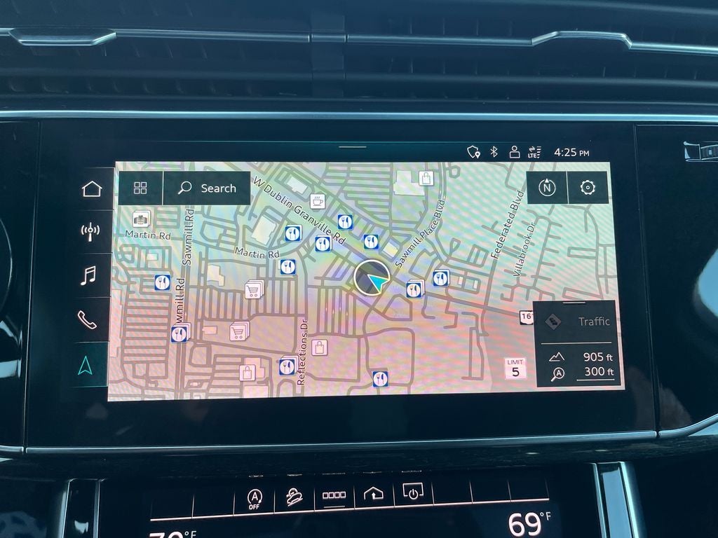 2023 Audi Q7 45 Premium quattro