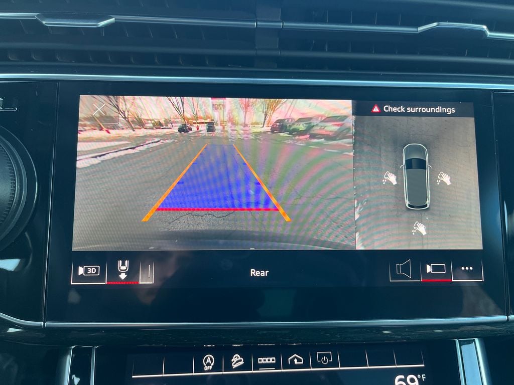 2023 Audi Q7 45 Premium quattro