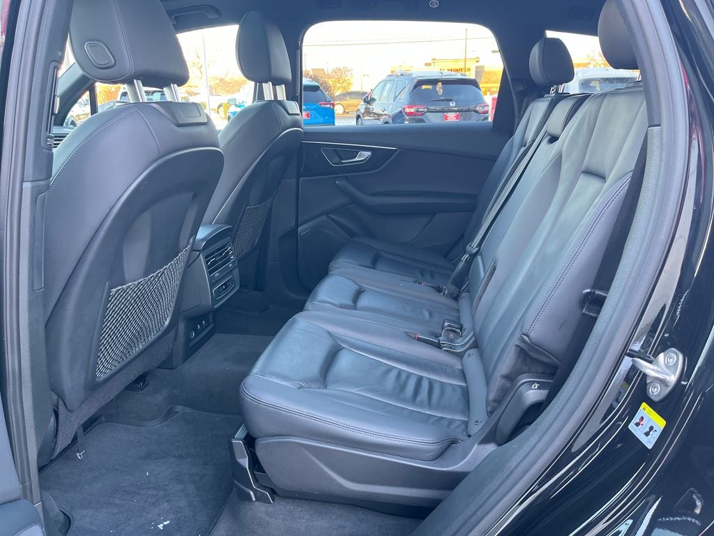 2023 Audi Q7 45 Premium quattro