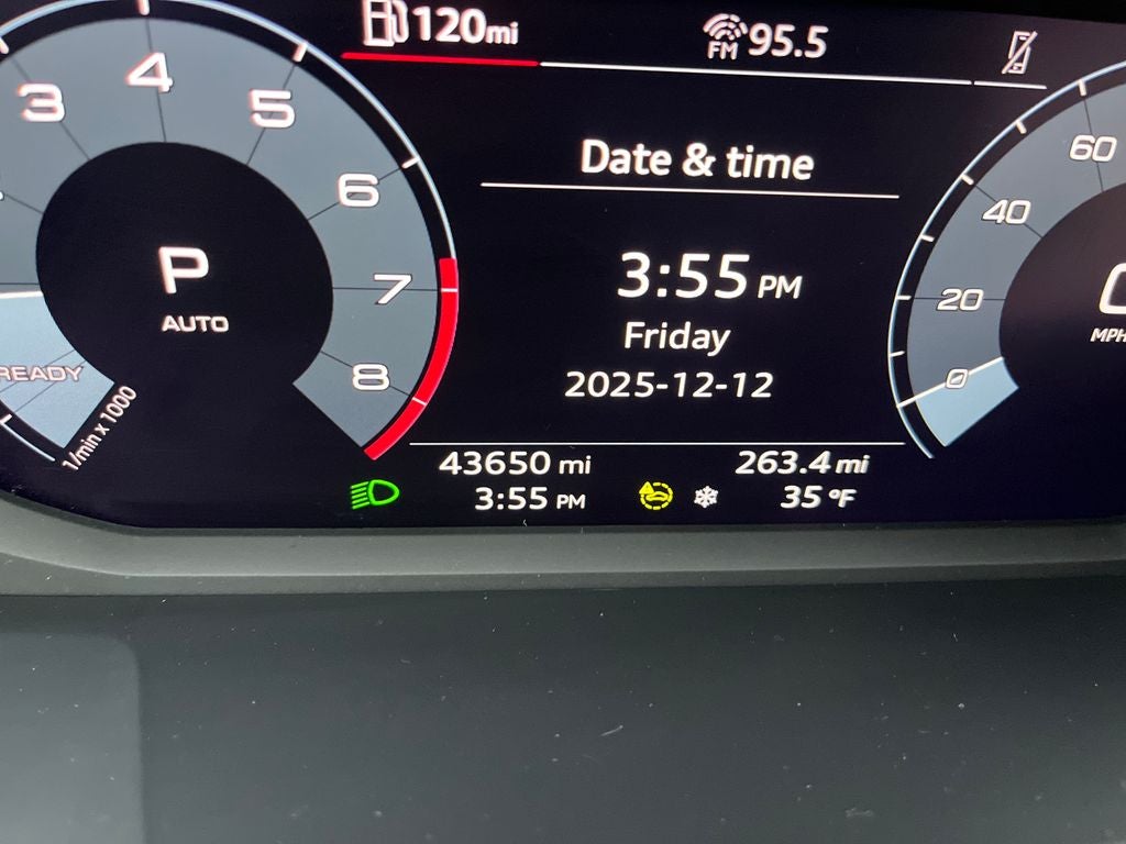 2024 Audi Q3 Premium S Line quattro