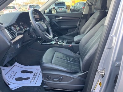 2023 Audi Q5 45 S line Premium quattro