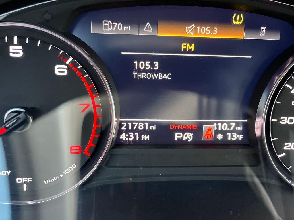 2023 Audi Q5 45 S line Premium quattro