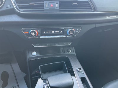 2023 Audi Q5 45 S line Premium quattro