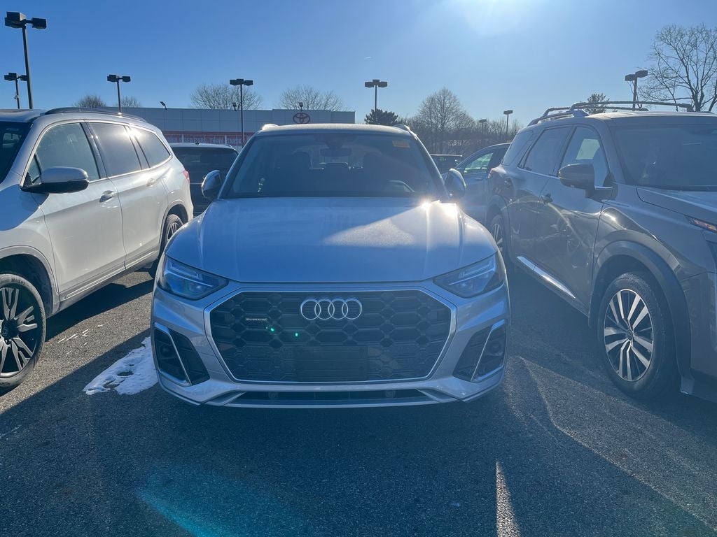 2023 Audi Q5 45 S line Premium quattro