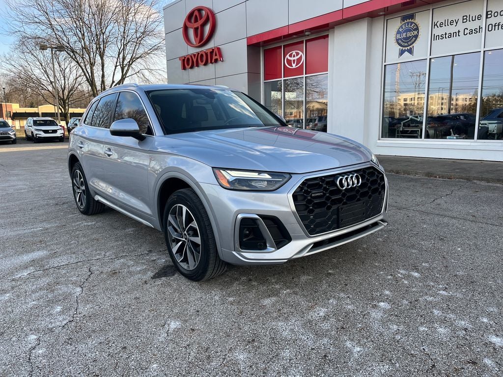 2023 Audi Q5 45 S line Premium quattro