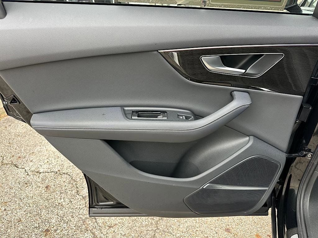 2025 Audi Q7 55 Premium Plus quattro