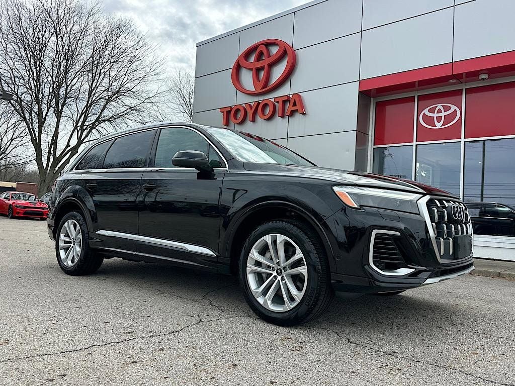 2025 Audi Q7 55 Premium Plus quattro
