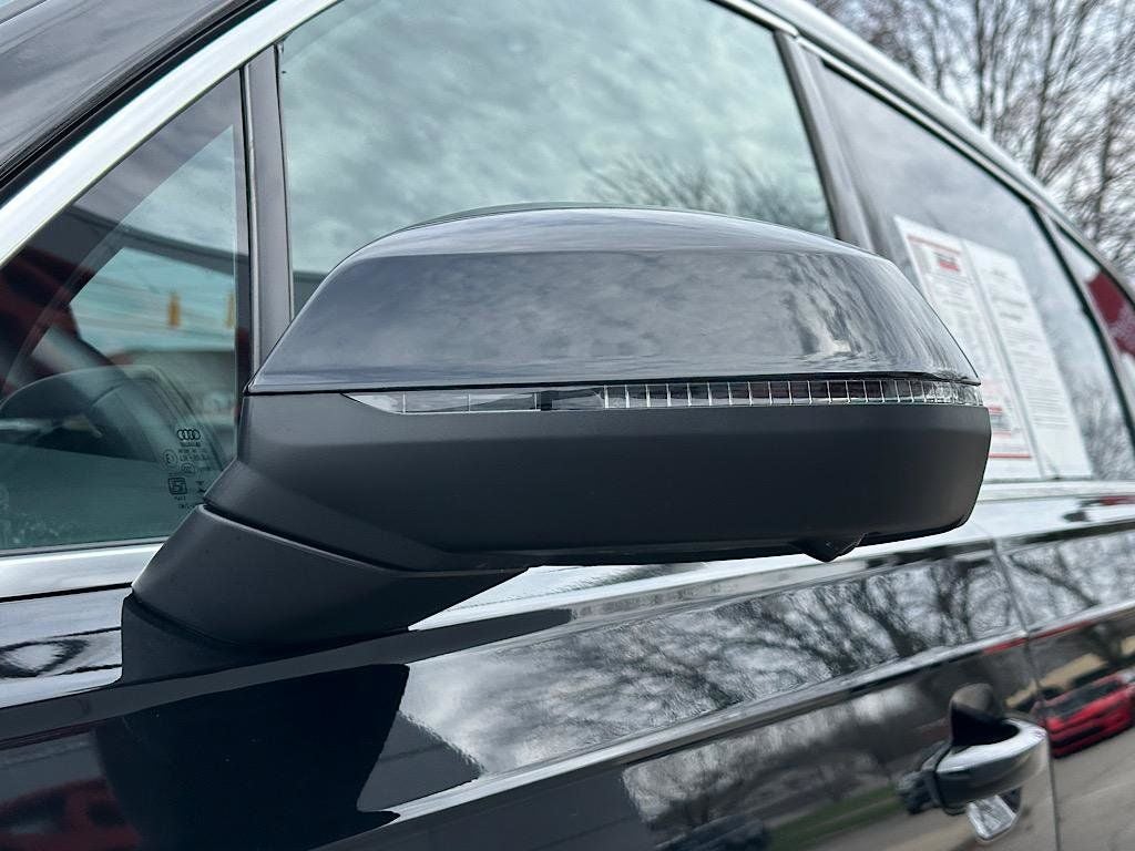 2025 Audi Q7 55 Premium Plus quattro