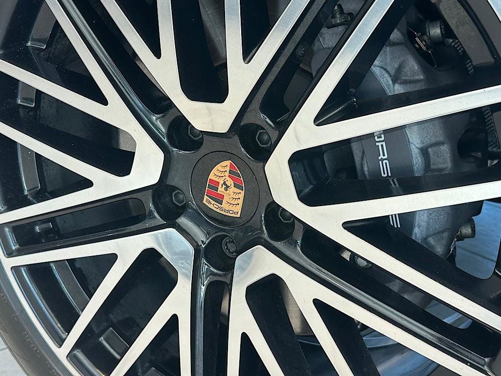 2026 Porsche Cayenne Base