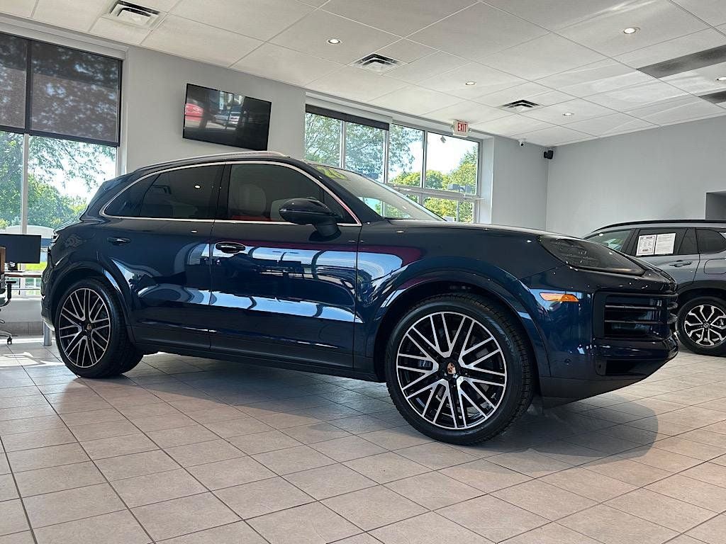 2026 Porsche Cayenne Base
