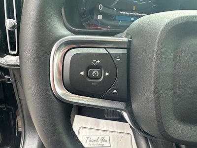 2025 Volvo XC40 B5 Core