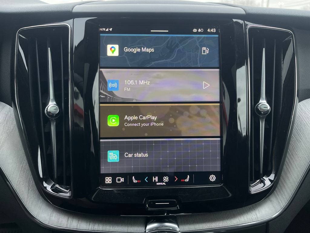 2025 Volvo XC60 B5 Plus