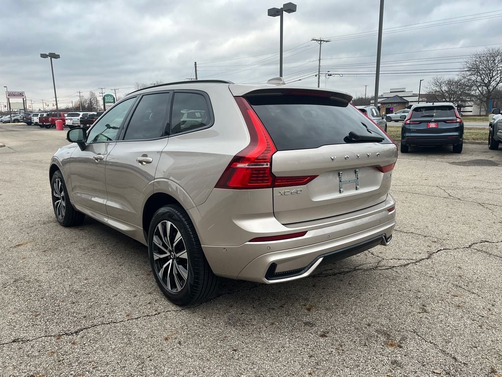2025 Volvo XC60 B5 Plus