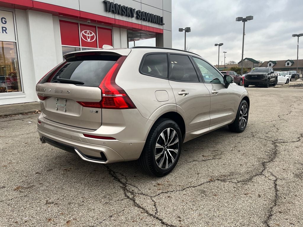 2025 Volvo XC60 B5 Plus