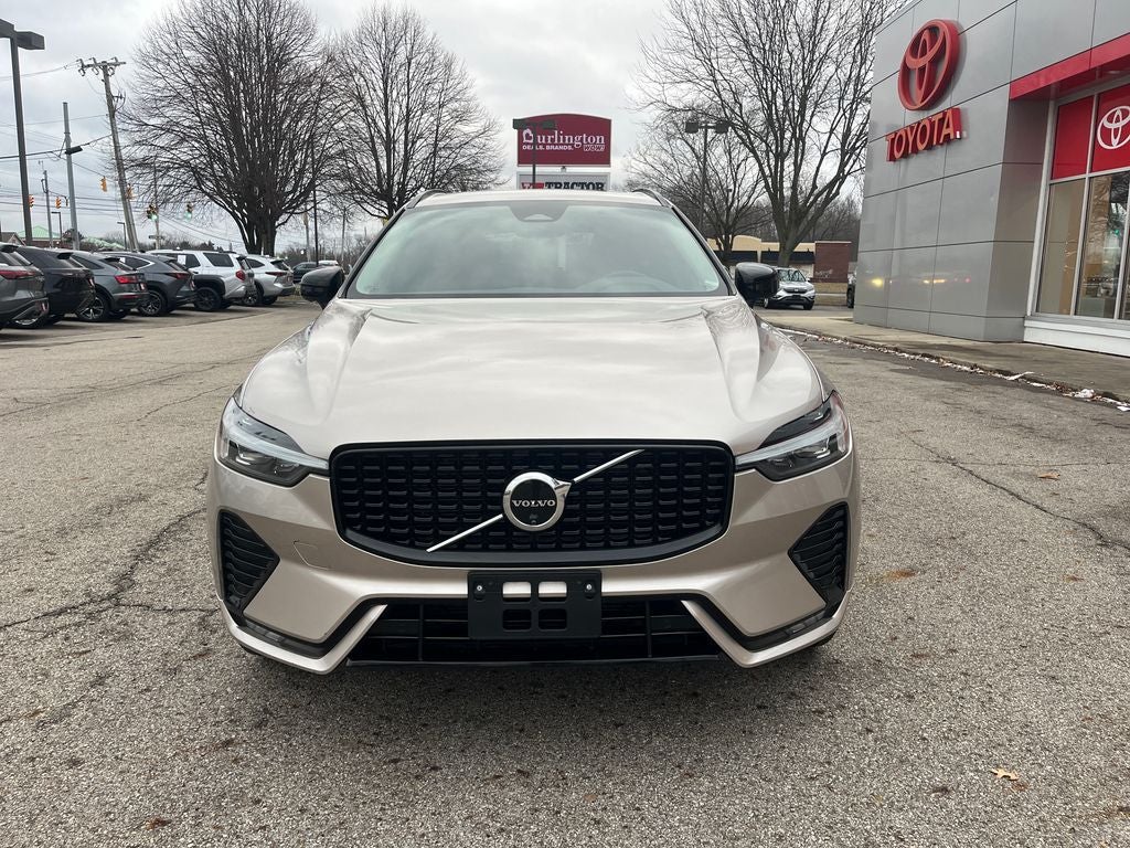 2025 Volvo XC60 B5 Plus